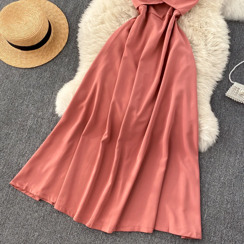 

Vintage Women's Bandage Spaghetti Strap Long Dress Red/Black/Blue Criss Cross High Waist Vestidos Female Slim Robe 2021 Fashion
