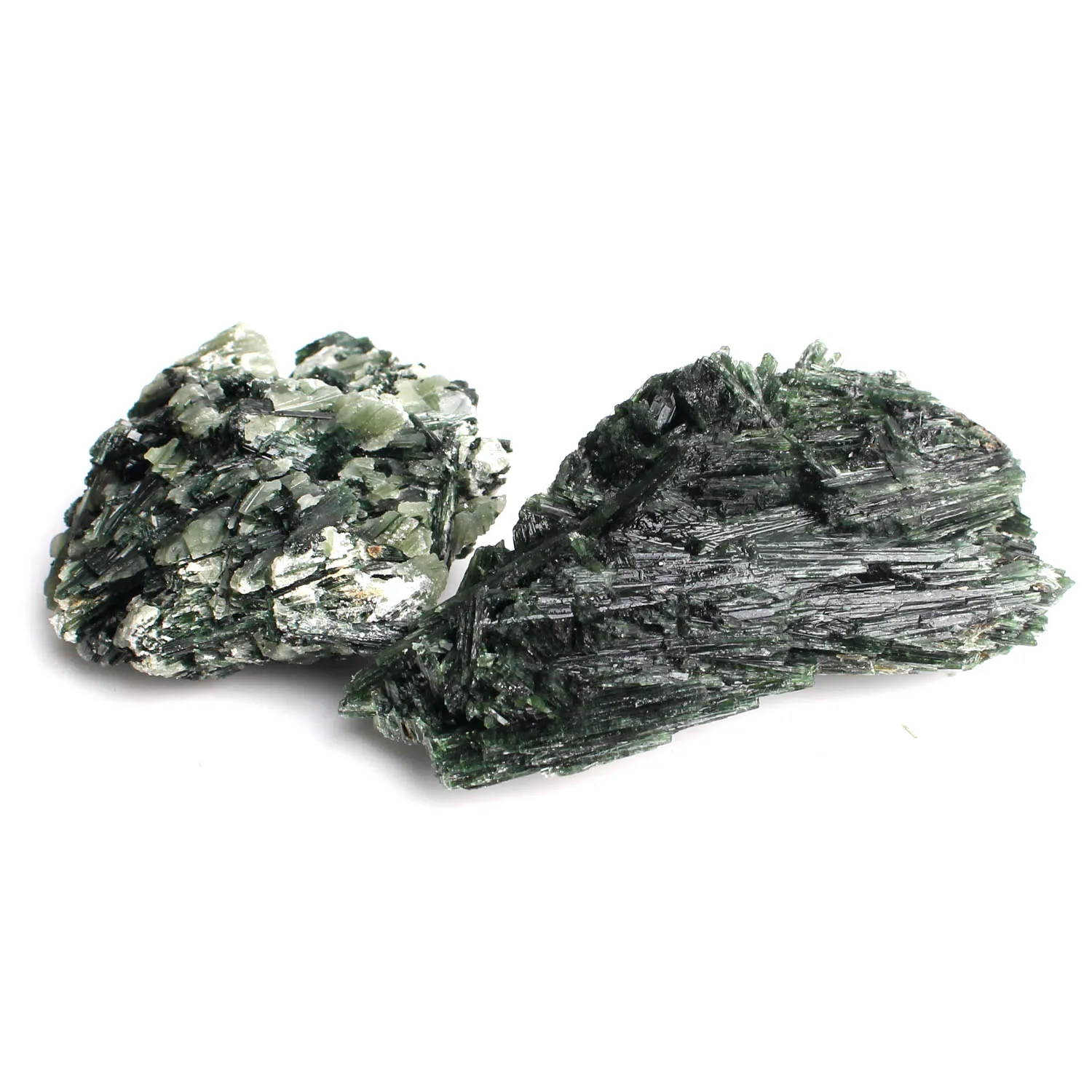 

1PC 10-30g Pakistan Natural Green Diopside Crystals Rough Rock Stone Minerals Specimen Gems Teaching Research Collection Decor