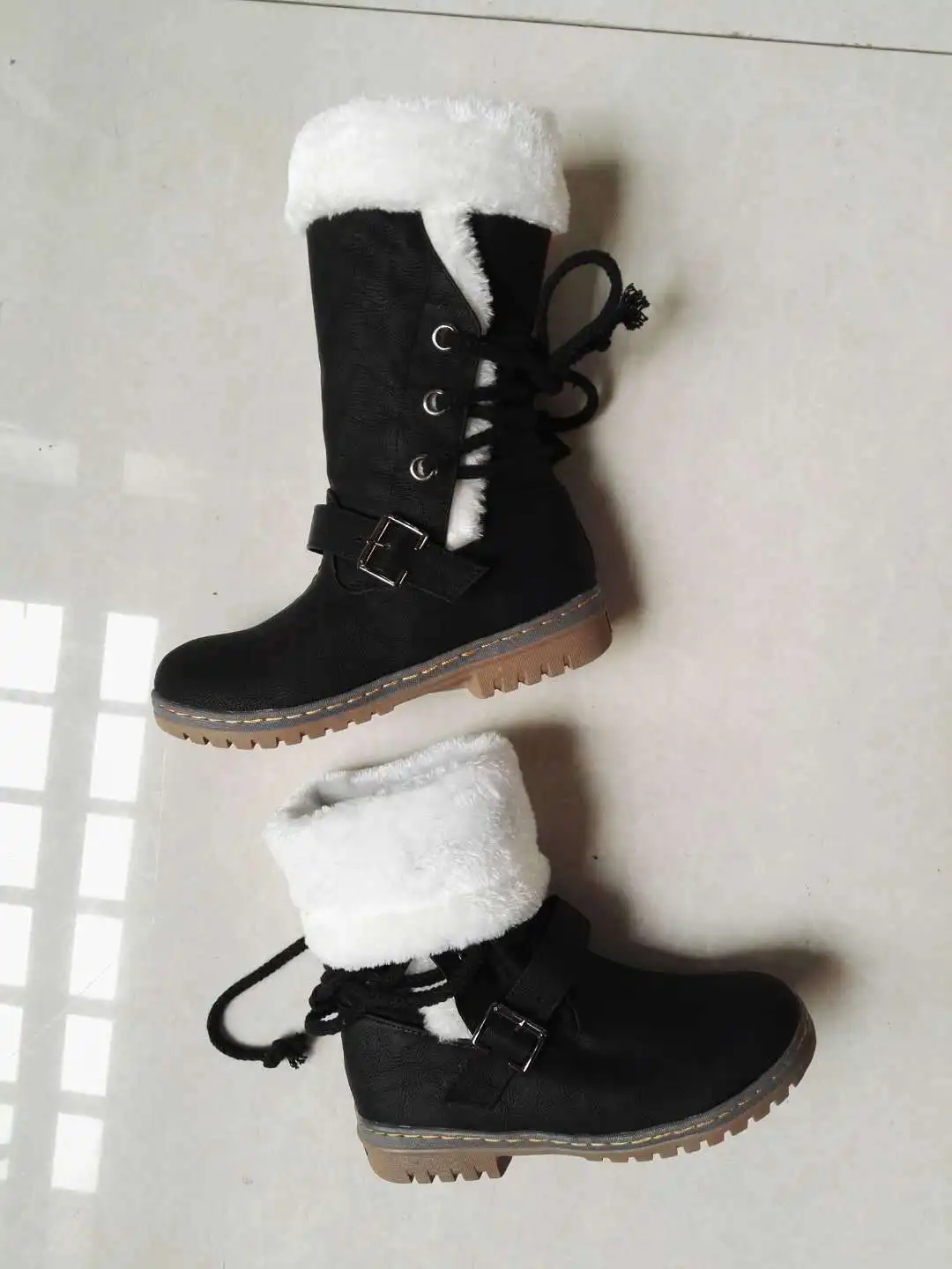 Женские замшевые сапоги до середины икры на шнуровке зимняя обувь из флока O6-60 |