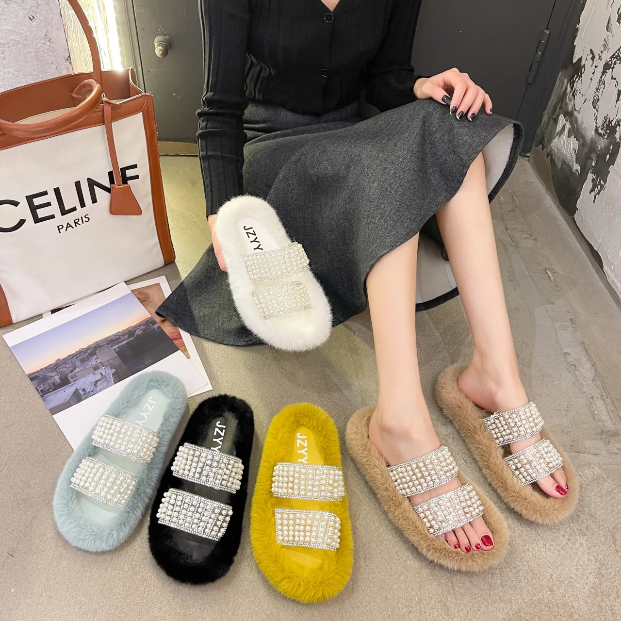 

Winter Indoor Women Slippers House Plush Faux Fur Fashion Warm Shoes Pearl Rhinesto Cotton Rhinestone Cute Zapatillas Mujer 42