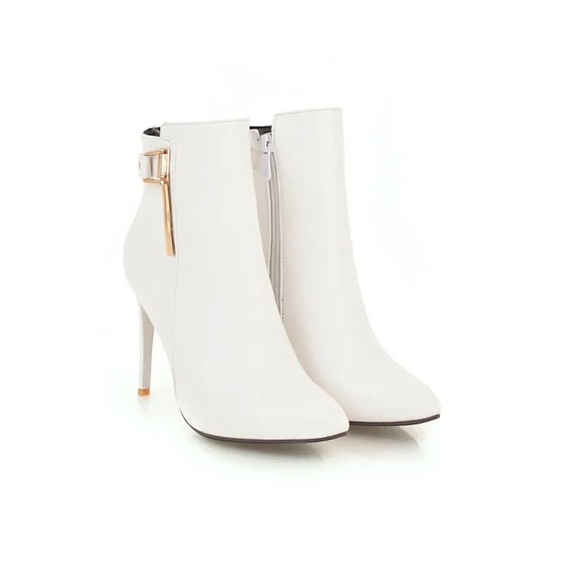 Женские ботинки с металлической отделкой ботильоны на танкетке большой размер 9