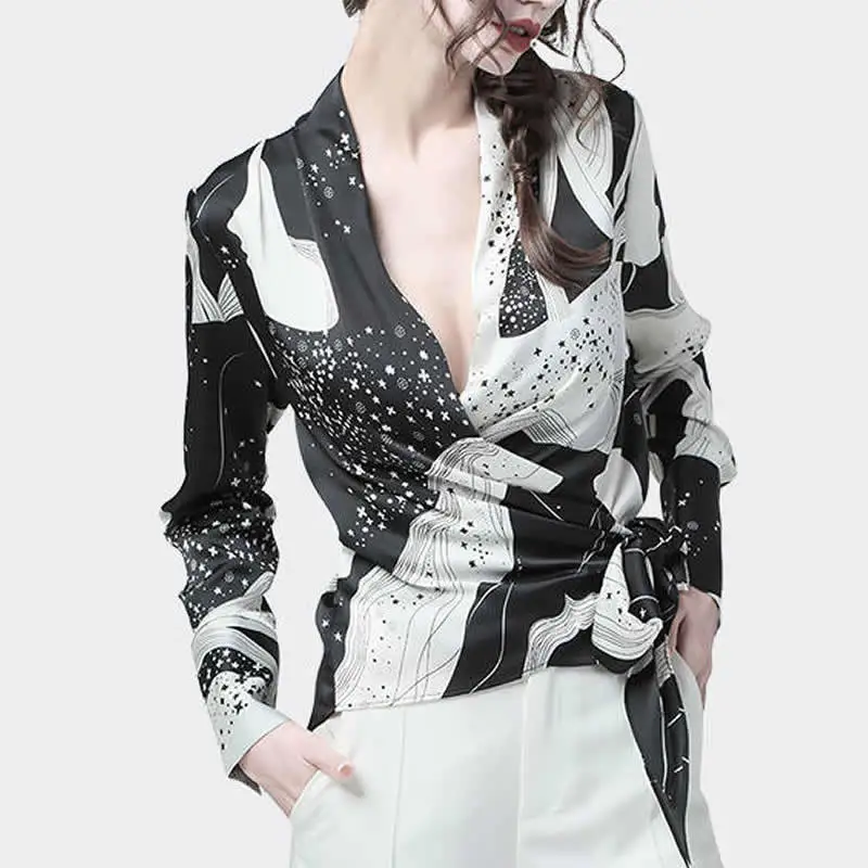 

Lacing V-Neck Shirt M-4XL Plus Size Tops Workwear Women Blouses Chiffon New Fashion Loose Vintage Printed Shirts Mujer Blusas