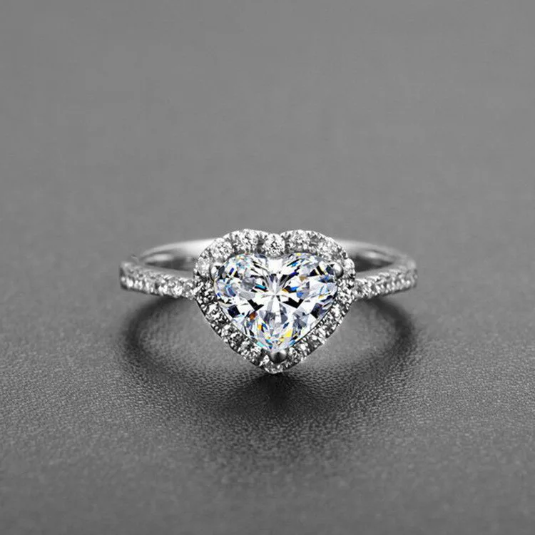 

Exquisite Princess Cut Heart CZ Crystal Girl Wedding Ring Fashion Gril AAA Zirconia Ring Charm Lady Engagement Jewelry