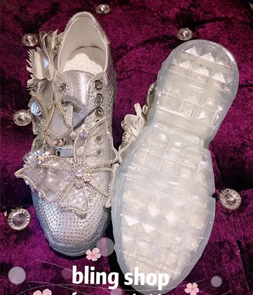 

Women's Shoes