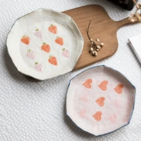 plate creative hand pinched japanese simple ceramic fruit dishs family snack dish cutlery strawberry %d0%bf%d0%be%d1%81%d1%83%d0%b4%d0%b0 %d1%82%d0%b0%d1%80%d0%b5%d0%bb%d0%ba%d0%b8 %d0%bf%d0%be%d0%b4%d0%bd%d0%be%d1%81
