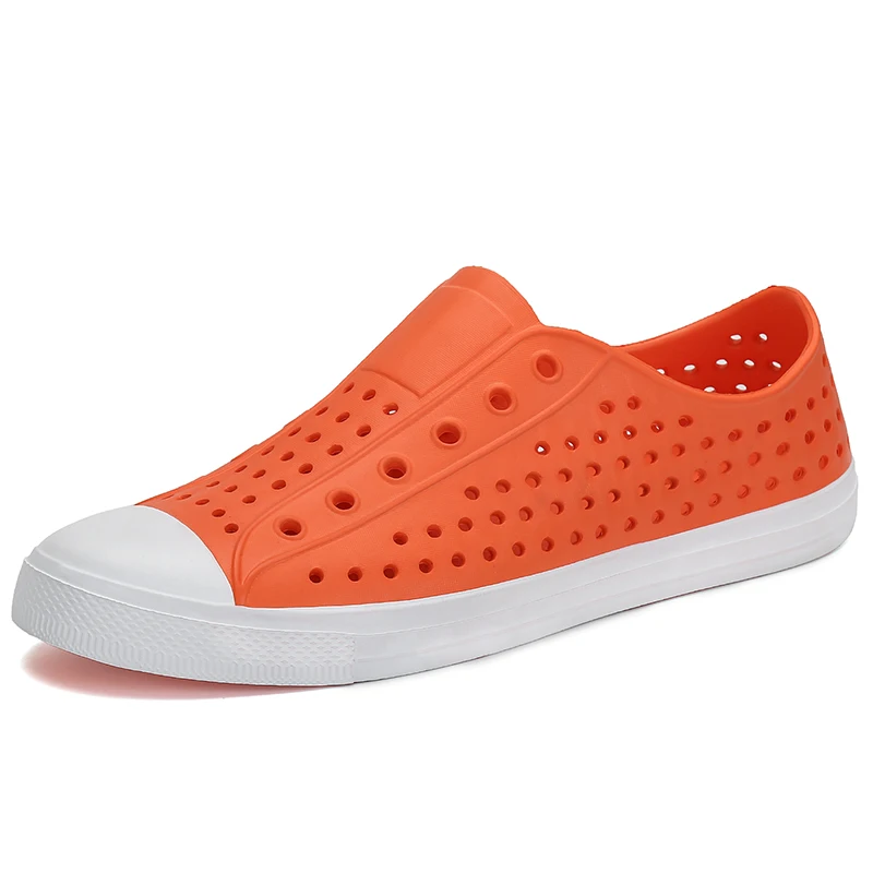 Новые летние пляжные тапочки мужские шлепанцы женские уличные на плоской