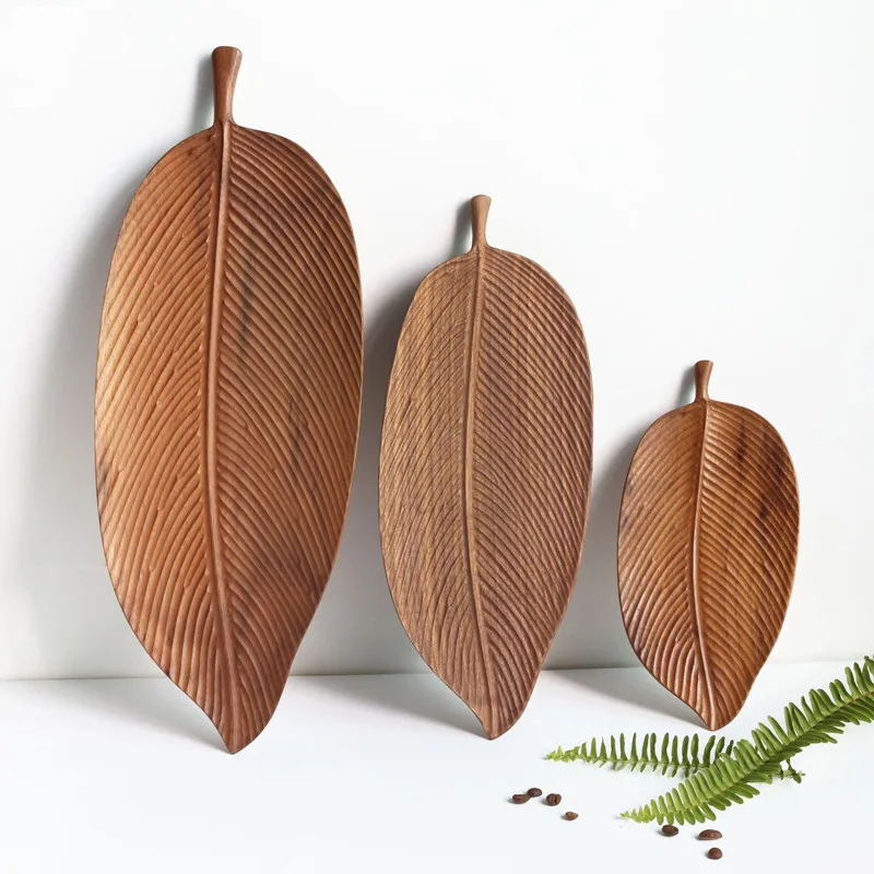 

Walnut Rubber Wood Pan Plate Fruit Dishes Saucer Tea Tray Dessert Dinner Bread Leaf Pattern Wood Plate storage Trays