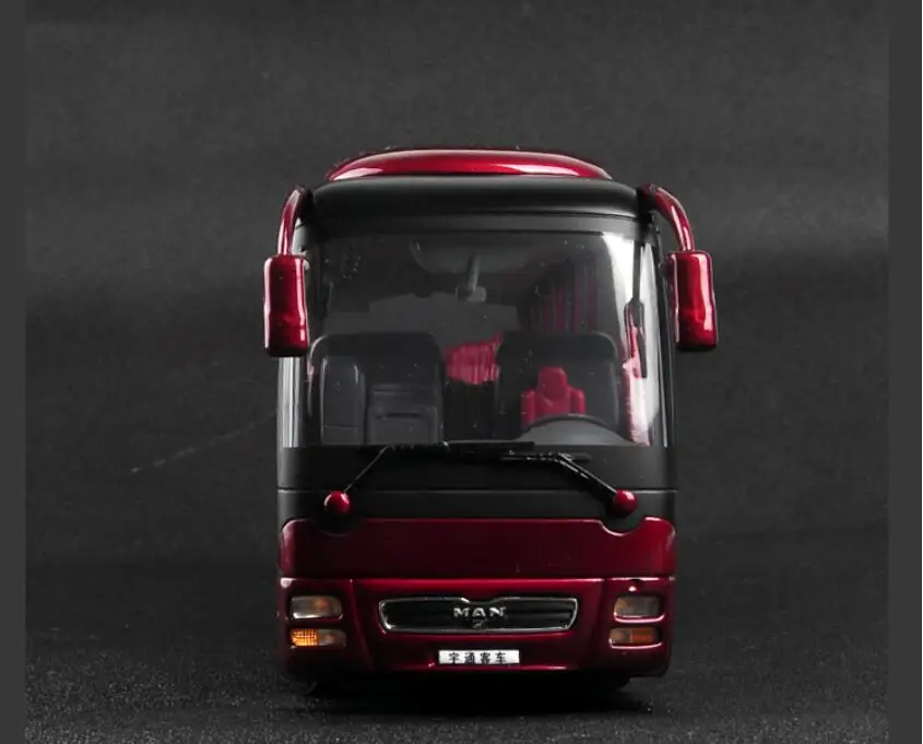 Модель литая металлической машины YuTong Bus ZK6120R41 для мужчин Игрушечная модель