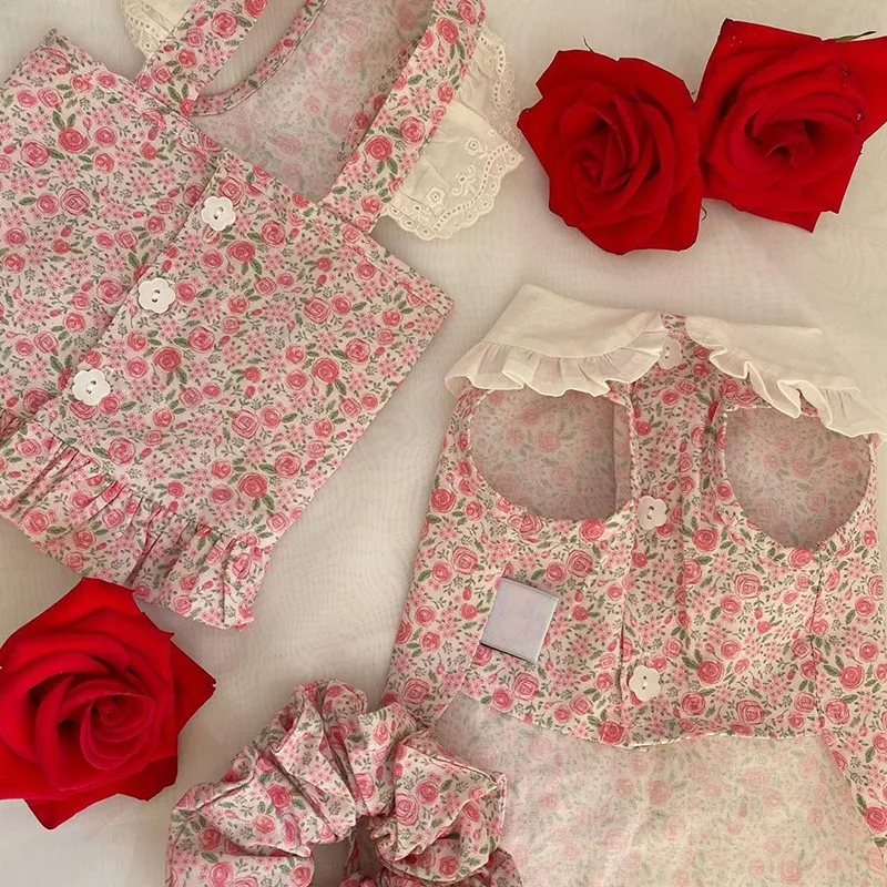 Новая летняя одежда для собак розовая юбка с принтом розы кружевной жилет