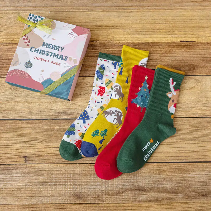 

202020 Winter Christmas Gift Cute Socks 4 Pairs of Gift Boxed New Year Socks Red Natal Women's Cotton Socks Cartoon Cotton Socks
