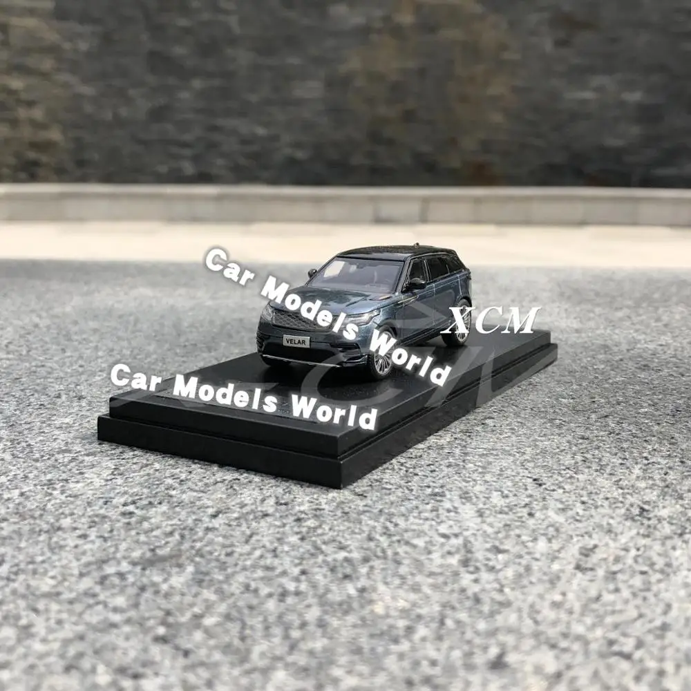Модель литая автомобиля для моделей LCD Velar 1:64 (синий) + небольшой подарок!|Наземный