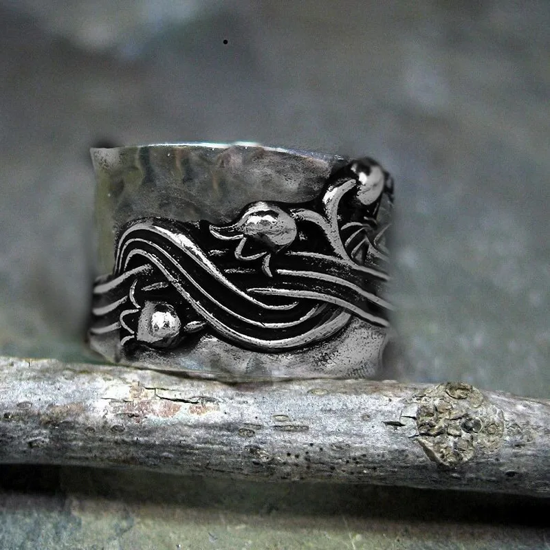 

Vintage Fashion Creative Lily Flower Ring for Women's Wedding Jewelry for Women Men Wholesale Direct Sales