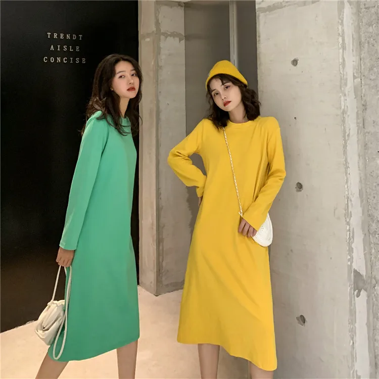 Платье-футболка яркого цвета женское осеннее платье с длинным рукавом