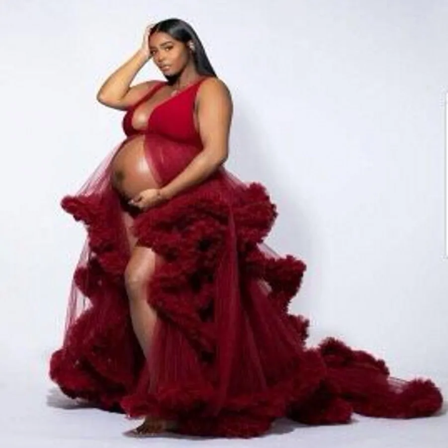 

Maternity Photoshoot Ruffles Extra Puffy Women Robe Burgundy Formal Dresses Maternity Robe Fluffy Custom Made vestido de fiesta