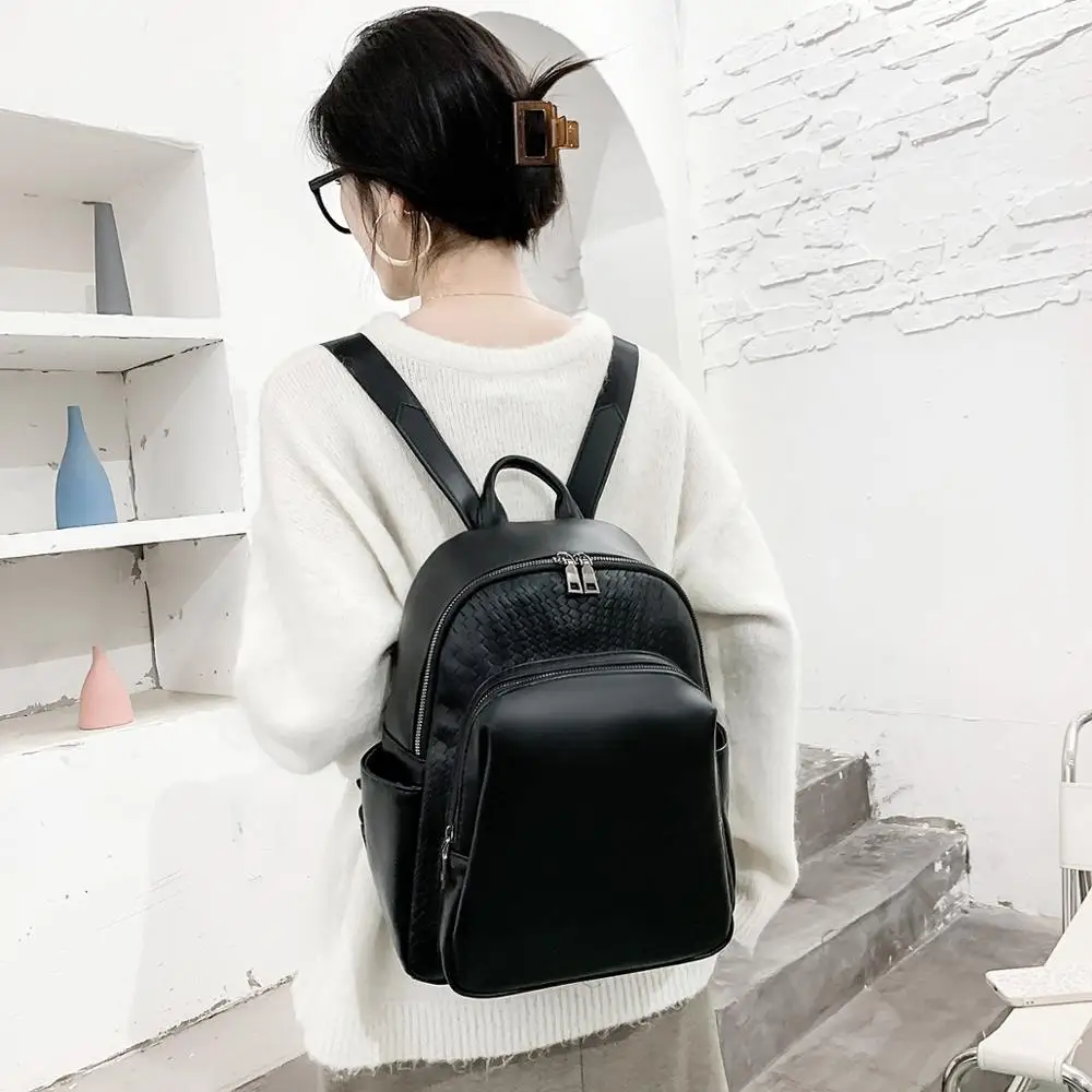 

Fashion Embossing Flowers Young Woman Backpack Quality PU Leather Women Mochila Bag High Quality Durable Female Travel Backpack