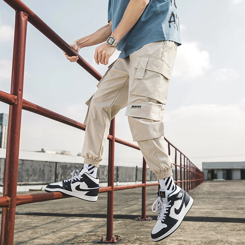 

Streetwear Mens Hip Hop Jogging Pants Casual Men Trousers Big Size Loose Sweatpants Male 2020 New Multi Pocket Harem Pants 5XL