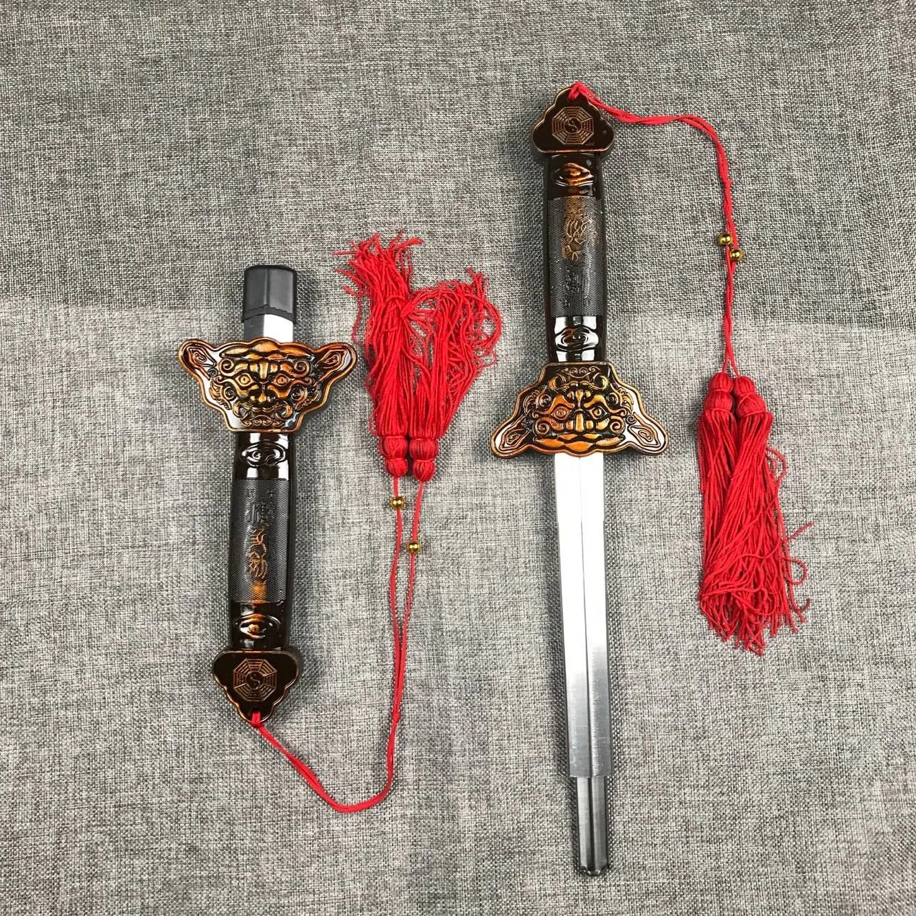 Китайская телескопическая меча кунг-фу боевые искусства тренировка фитнес меч