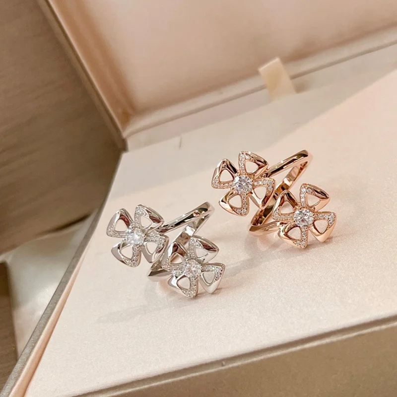 

Original 1:1 LOGO BVL Sparkling Hollow Rose Gold Lucky Clover Ring Popular High Quality Luxury Jewelry Fashion Brand Women