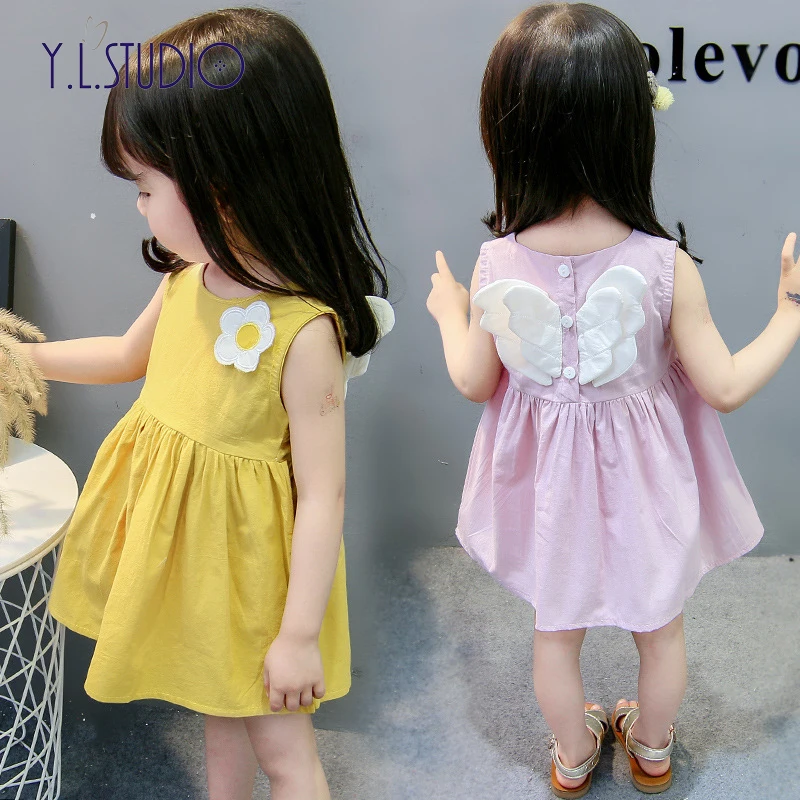 Летнее платье для маленьких девочек из материала на основе хлопка с цветочной