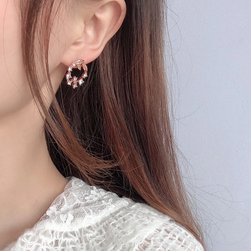 Новое поступление длинные серьги золотистого цвета полые кольца с милой птицей