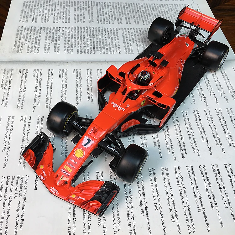 Bburago 1: 9 1/18 2018 Ferrari SF71 H Kimi · Raikkonen No7 Формула 1 F1 гоночный автомобиль Транспортное