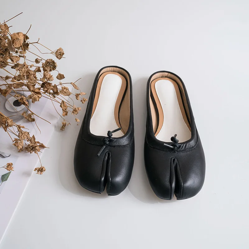 Новинка 2019 года сезон весна-лето простые удобные шлепанцы на плоской подошве с