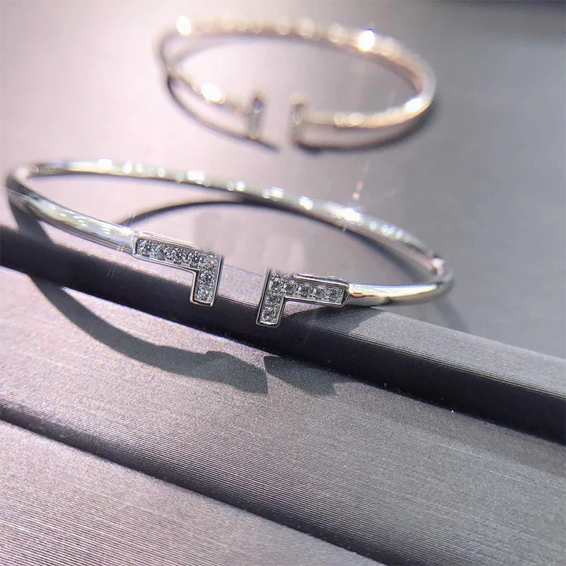 

Fashion Double T Bracelet Inlaid with Zircon Women's New Adjustable Rose Gold Simple Temperament Open Bangle Jewelry Accessories