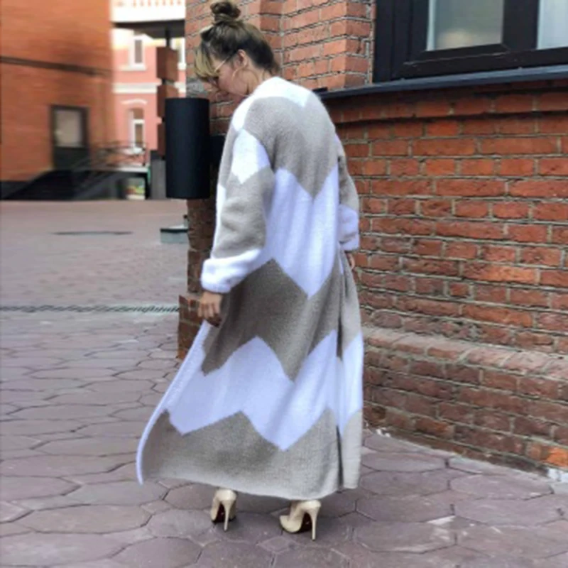 

2020 Women Wave Pattern Knitted Long Cardigan Long Sleeve Sweater Overcoat For Female Women Autumn Outwear Coats 5XL Plus Size