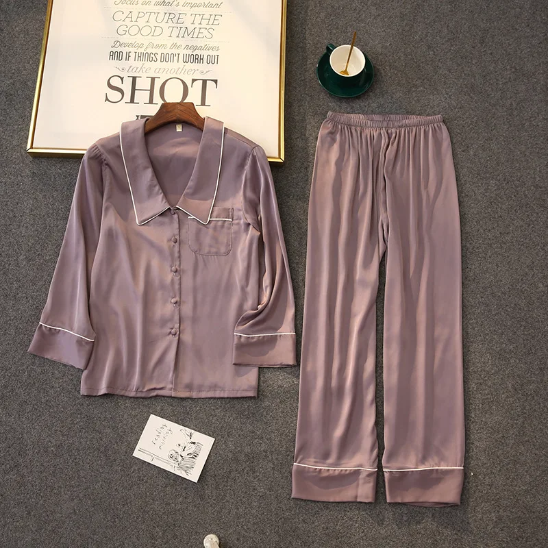 Комплект пижамный женский из атласа и шелка на весну/лето |