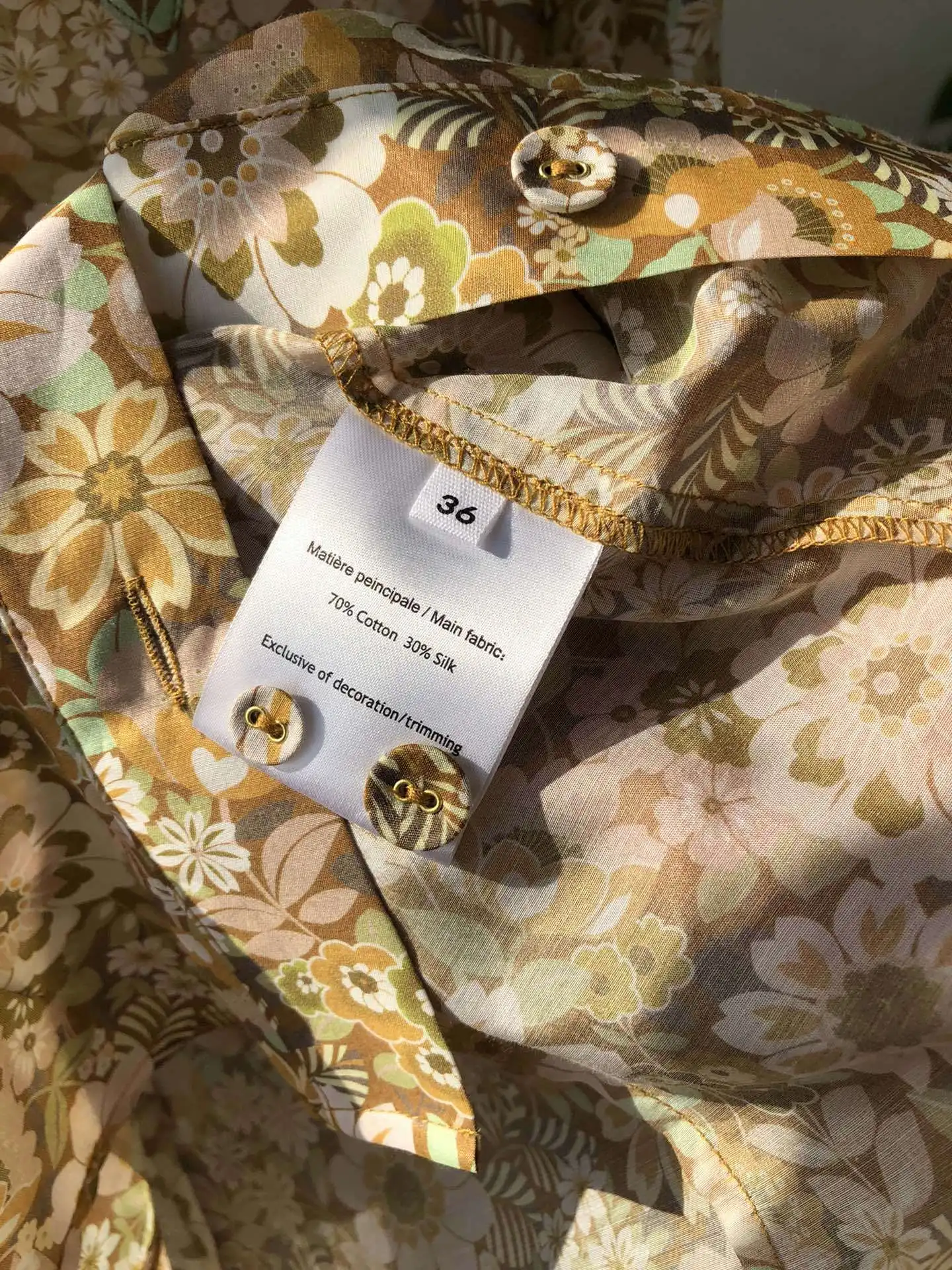 

Floral Printed Shirt Women Silk and Cotton Turn-down Collar Double Pockets Long Sleeve Casual Blouse