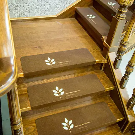 

RULDGEE Five-leaf Grass Self-adhesive Luminous Non-slip Stair Carpet Mat Floor Staircase Carpets Protector Mats Safety for Kids
