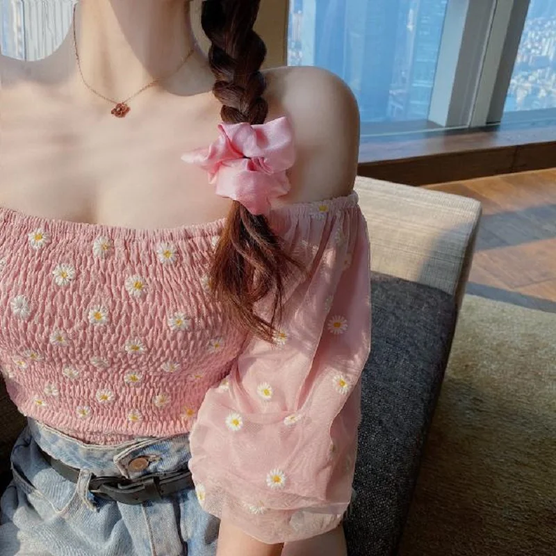 Harajuku рубашки женские летние Слэш шеи с пышным рукавом Маргаритка вышивка тонкие