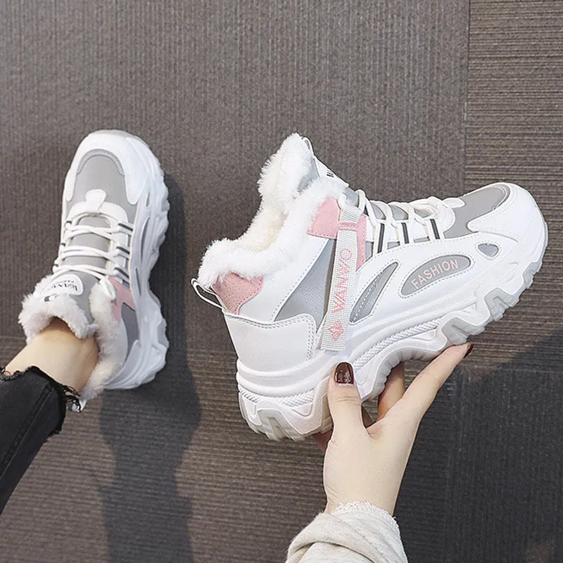 

2021 Winter Women Plus Lace Up Warm Casual Sneakers Waterproof Non Slip Leather Students Shoes Velvet High Top Vulcanized Shoes