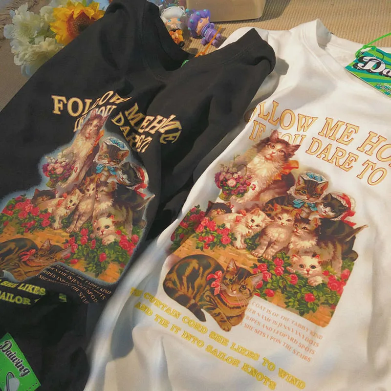 Футболка женская оверсайз с круглым вырезом и принтом Котенок | Женская одежда