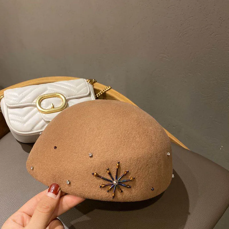 

Hat Woman Autumn Winter Woolen Beret