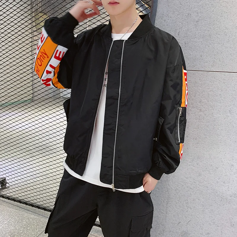 

Hop Streetwear Hip Pilot Flight Bomber Jacket Coat Men Korean Harajuku Oversized Graffiti Baseball Jacket Men Windbreaker