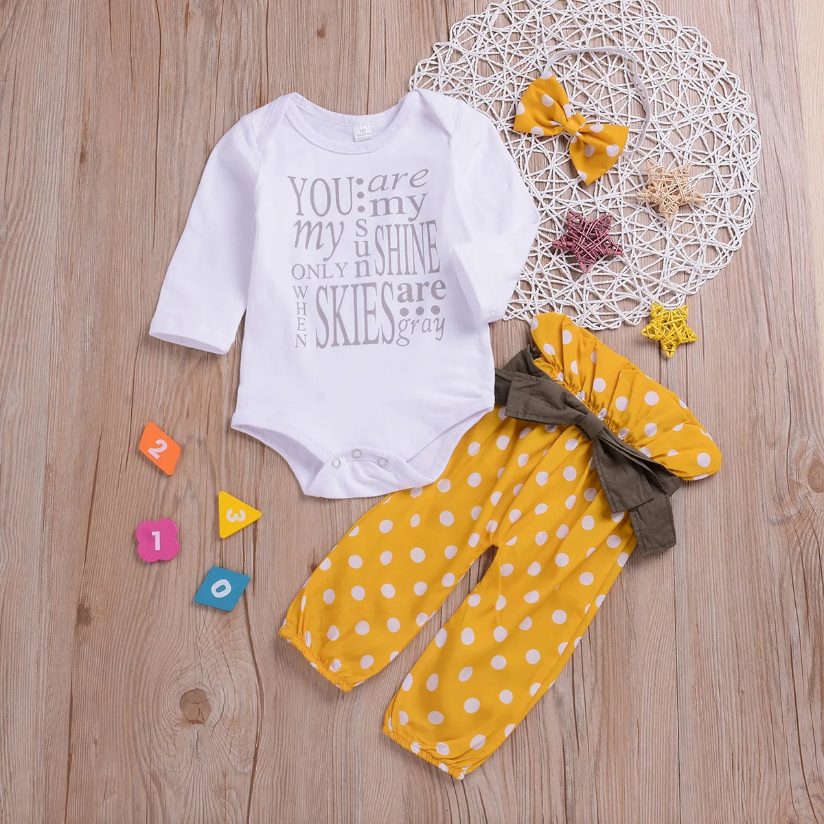 

0-24 Months 3Pcs Newborn Baby Girl Clothing Set Toddler Outfit Cotton Tops Romper Dot Bowknot Pants Outfits Clothes KF769
