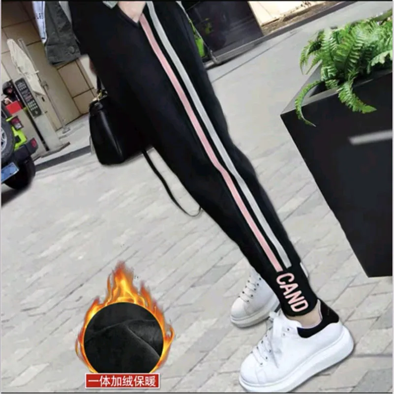 

Winter Girls Warm Sport Pants For Kids Cotton Sweatpants Children Trousers Solid Thick Warm Girls Sports Pants Running Pants