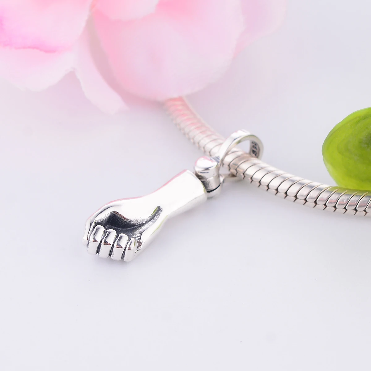 Бусина шарм жест из серебра 2020 пробы для браслета|Бусины| |