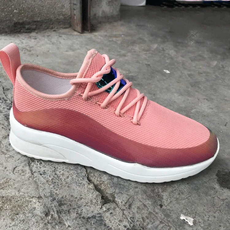 

Women Sneakers Colorful Cool Lace Up Mesh Air-Cushion Chunky Sneakers Casual Vulcanized Female Flat Comfort Walking Shoes 2021