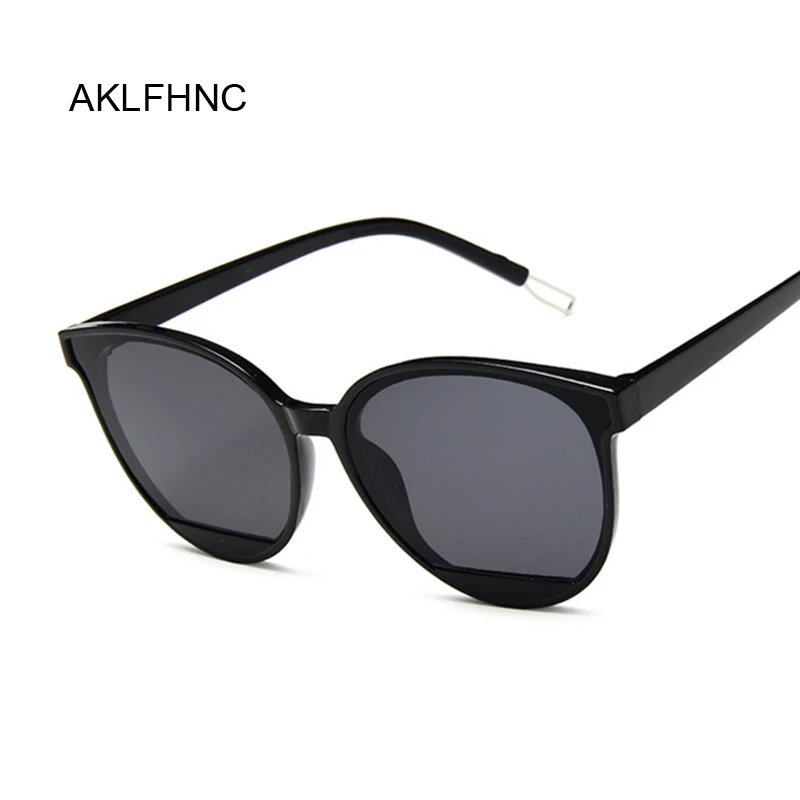 

2021 Fashion Sunglasses Women Vintage Metal Mirror Classic Vintage Sun Glasses Female Oculos De Sol Feminino UV400