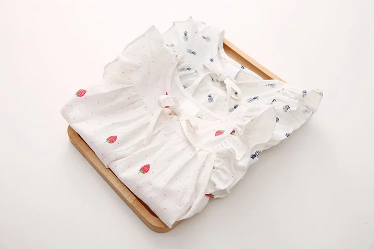 Детская рубашка с клубничной куклой 2018 летнее платье Новая корейская детская