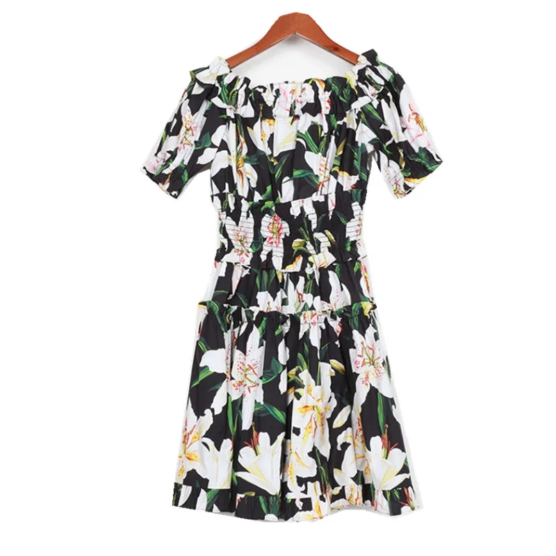 Женское модельное платье с цветочным принтом дизайнерское короткое открытыми