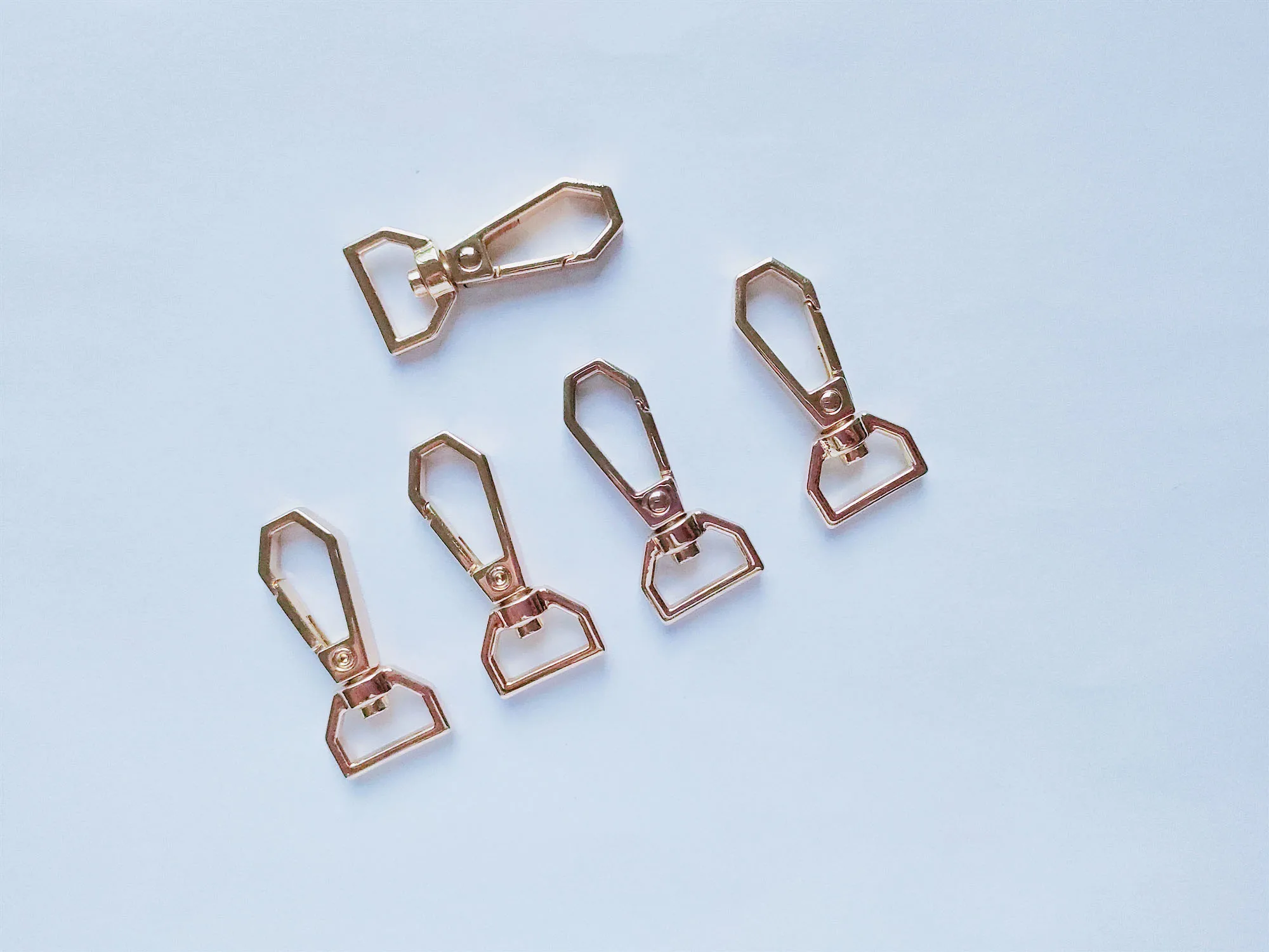 Брелок в виде дельфина с ракушкой 5 шт./лот металлическая рамка кристаллами