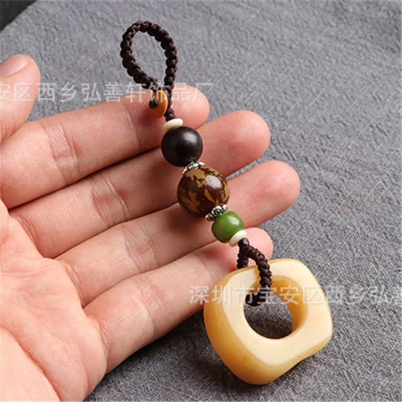 Новый высококачественный круглый брелок ручной вязки модный в форме Верблюжьей