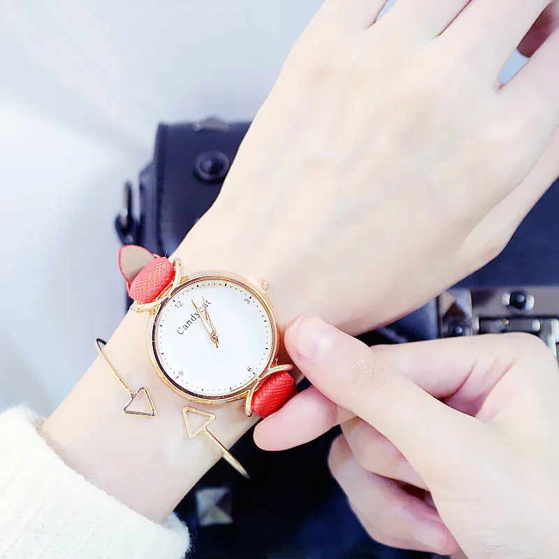 Женские часы корейские студенческие Модные простые и Легкие Милые универсальные