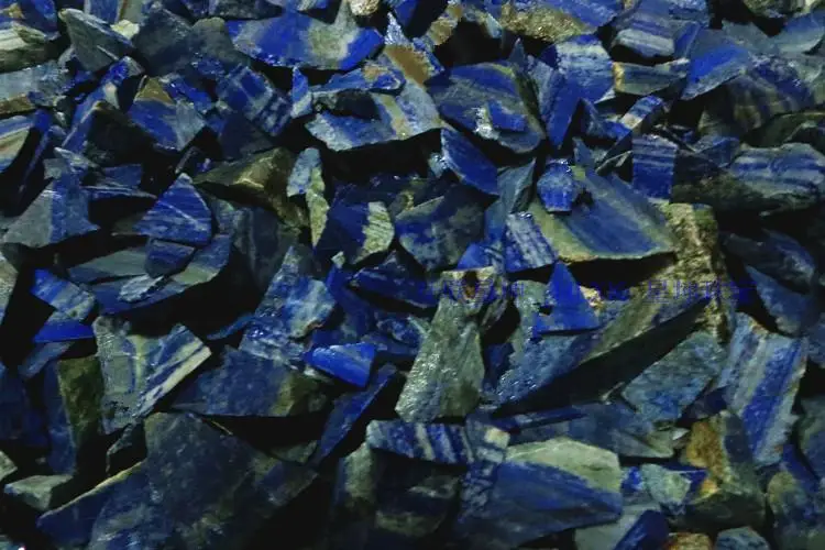 100g Натуральный камень гравийная форма Lapis Lazuli DIY Искусство Ювелирное Украшение