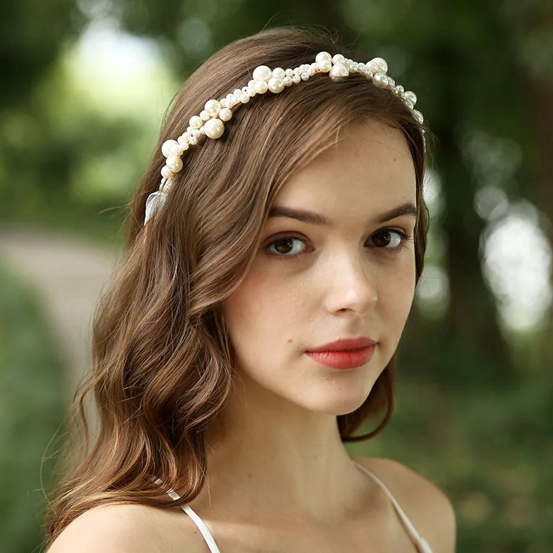 

Женская тиара с жемчужинами, повязка на голову золотого цвета, свадебная расческа для волос ручной работы, Ювелирное Украшение для волос