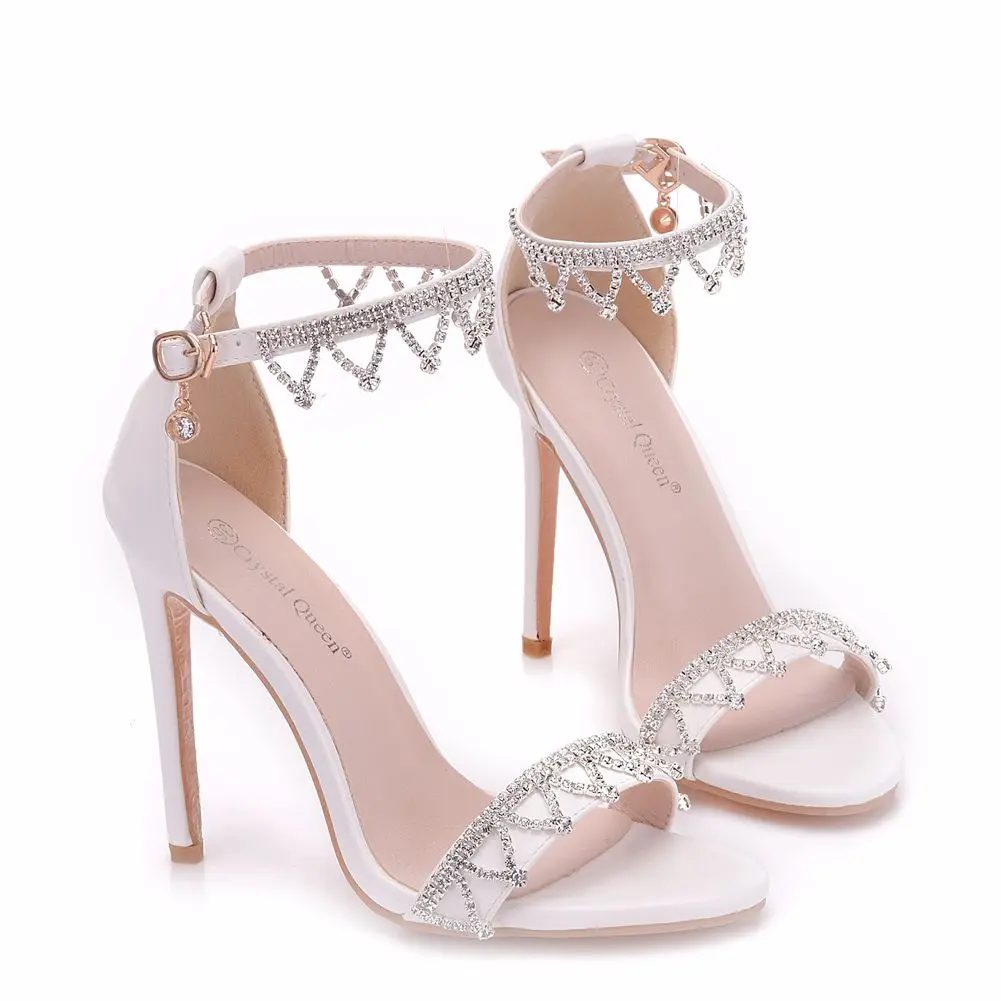 Босоножки на тонком высоком каблуке с кристаллами|Боссоножки и сандалии| |