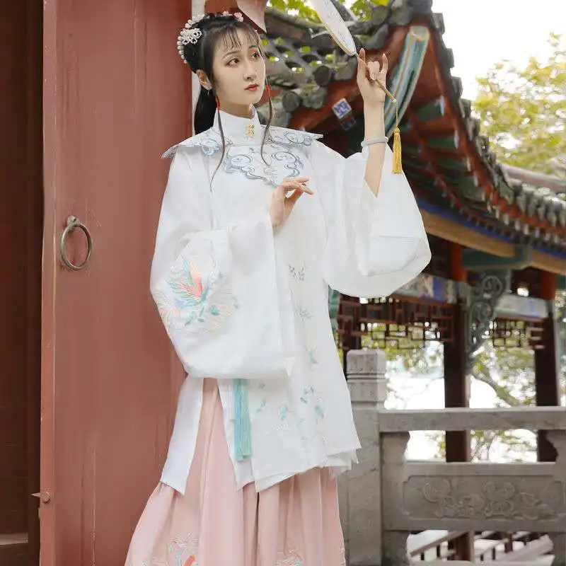 3 предмета в комплекте для женщин Hanfu Вышивка с изображением древней народном